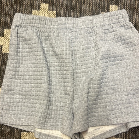 Elodie Medium Top & XL Shorts Outfit - Picture 3 of 3